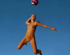 MultiBall Girl